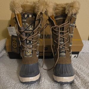 Khombu Women's Winter Boots - Brown and Gray Pattern
